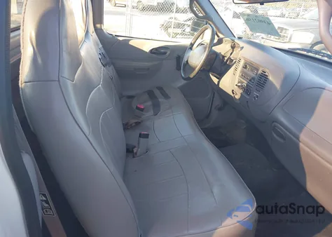 2000 Ford F-150 Work Series/Xl/Xlt z USA, uszkodzony, nr VIN 1FTZF172XYNB32037